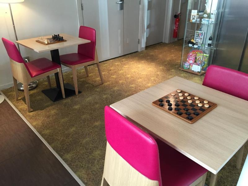 B&B Hotel Marseille Centre La Timone Екстериор снимка